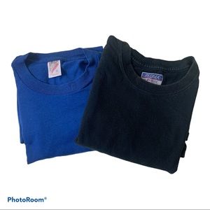 Bundle of crew neck T-shirts